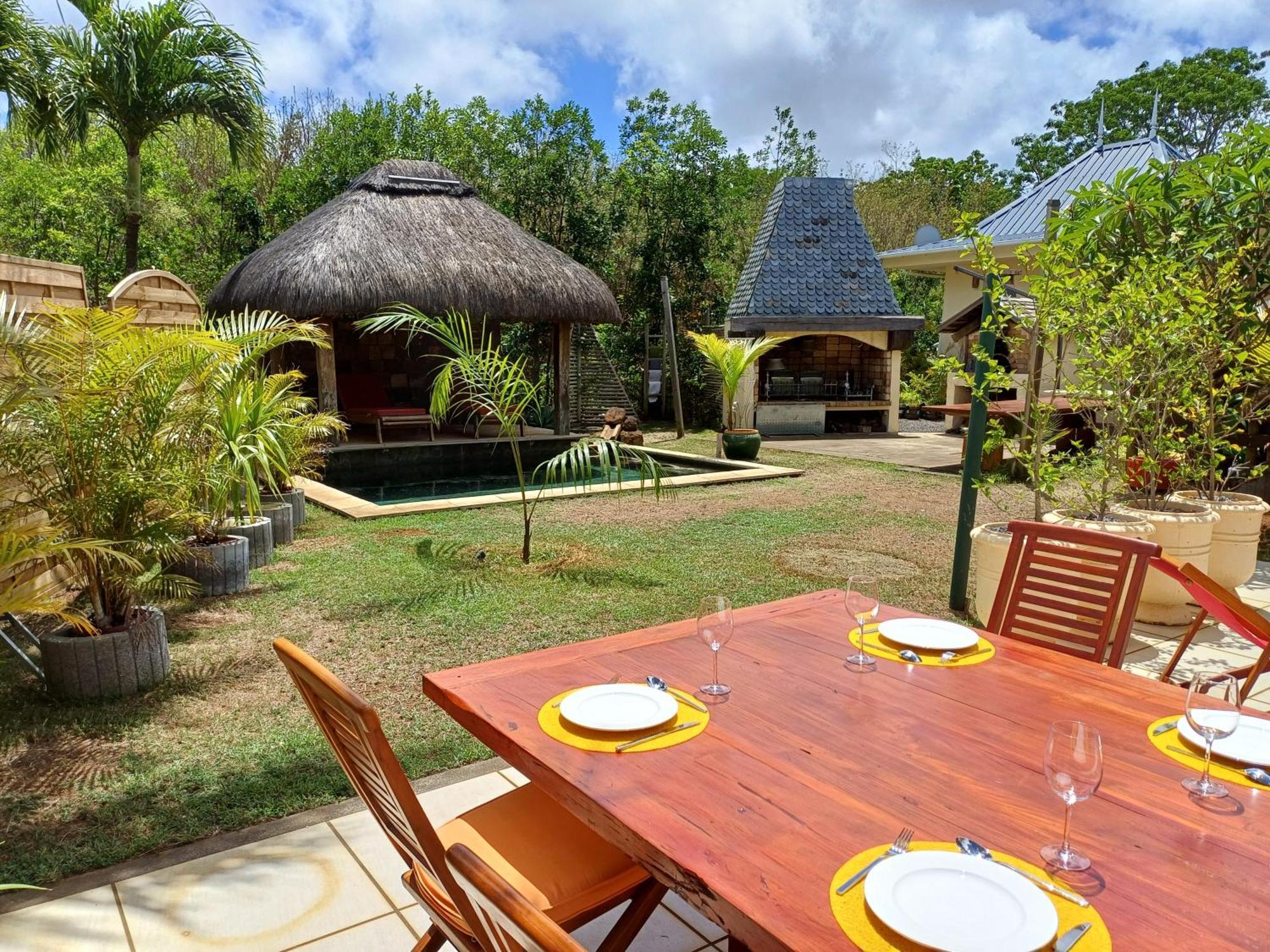 Villa Charming Tropical Pool & Garden *