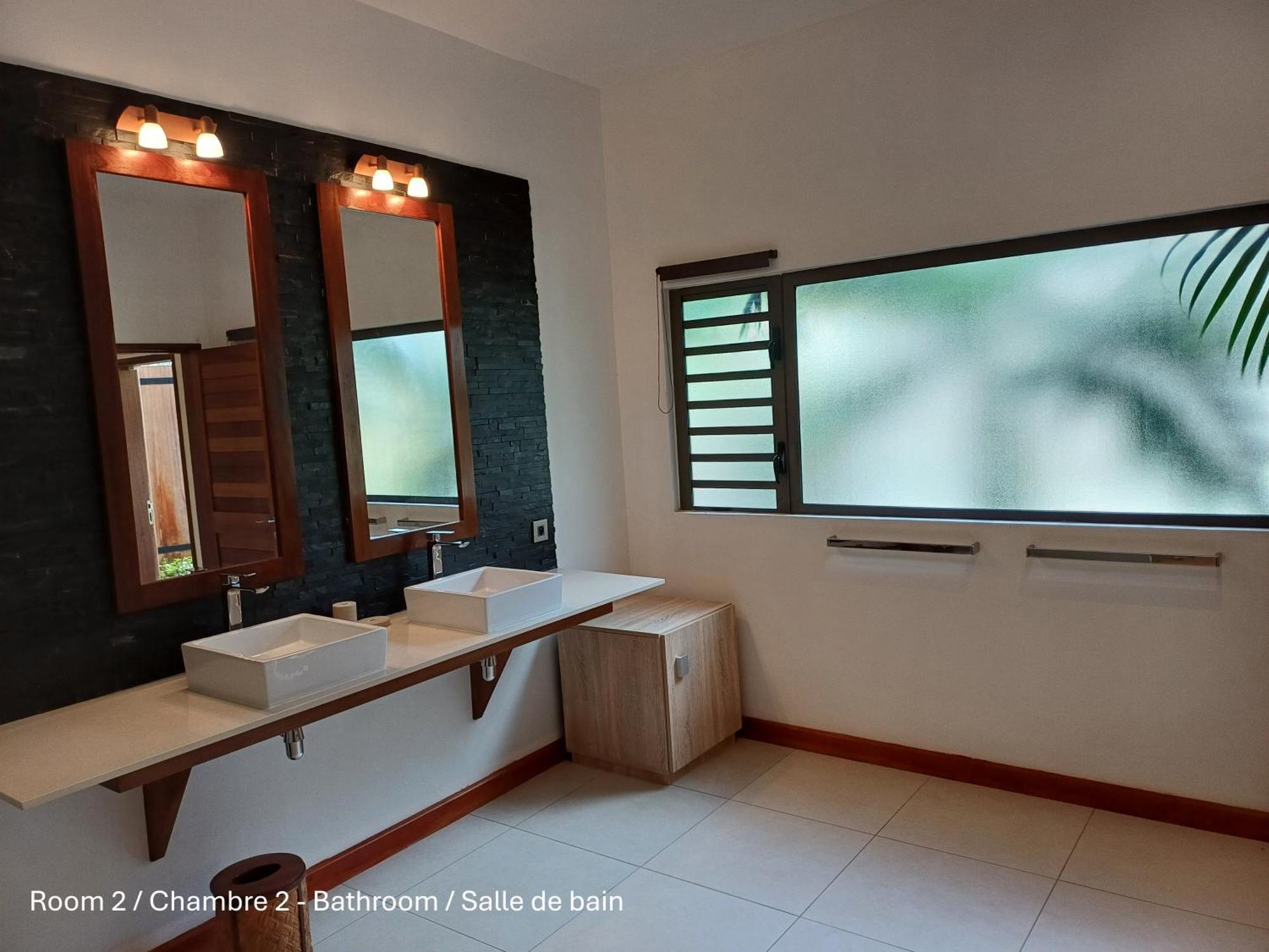 Villa Charming Tropical Pool & Garden